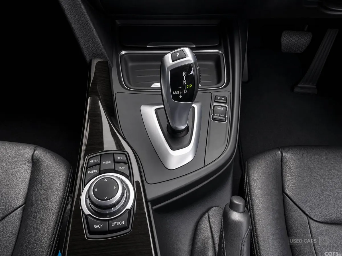 BMW 3-Series , Diesel, 2013, White