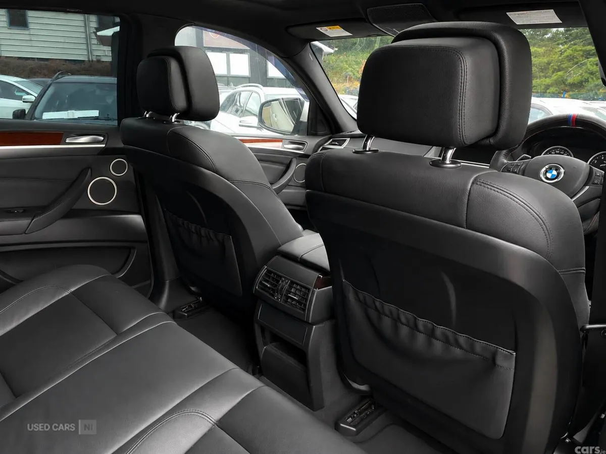 BMW X6 , Petrol, 2013, White