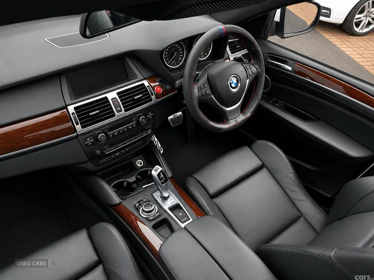 BMW X6 , Petrol, 2013, White