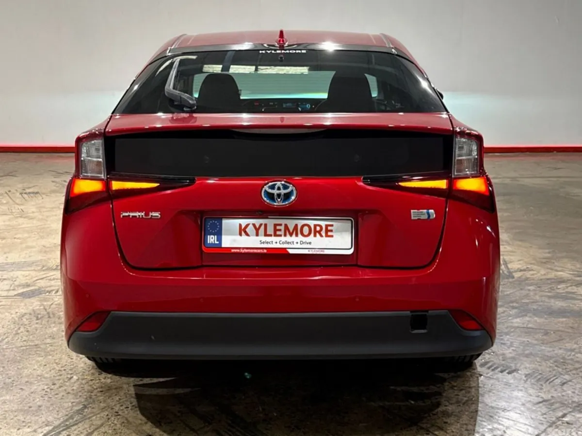 Toyota Prius Hatchback, Petrol Hybrid, 2020, Red