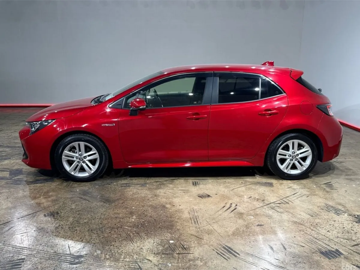 Toyota Corolla Hatchback, Petrol Hybrid, 2020, Red