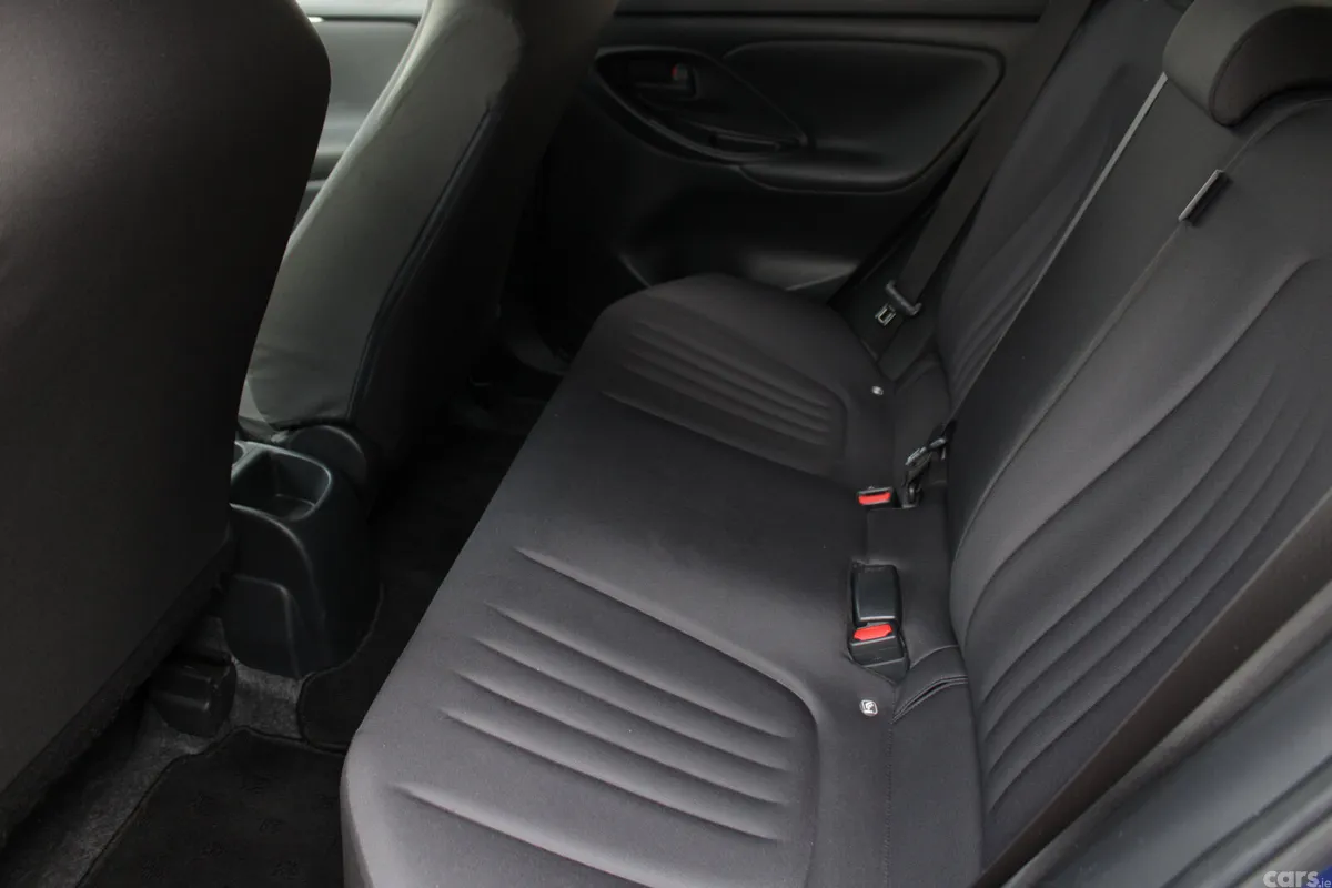 Toyota Yaris Hatchback, Petrol, 2022, Blue