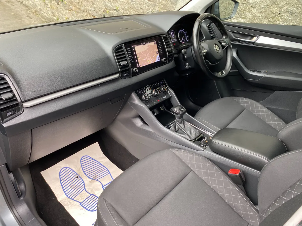 Skoda Karoq SUV, Petrol, 2021, Grey