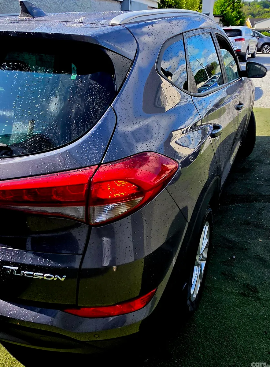Hyundai Tucson SUV, Diesel, 2016, Grey