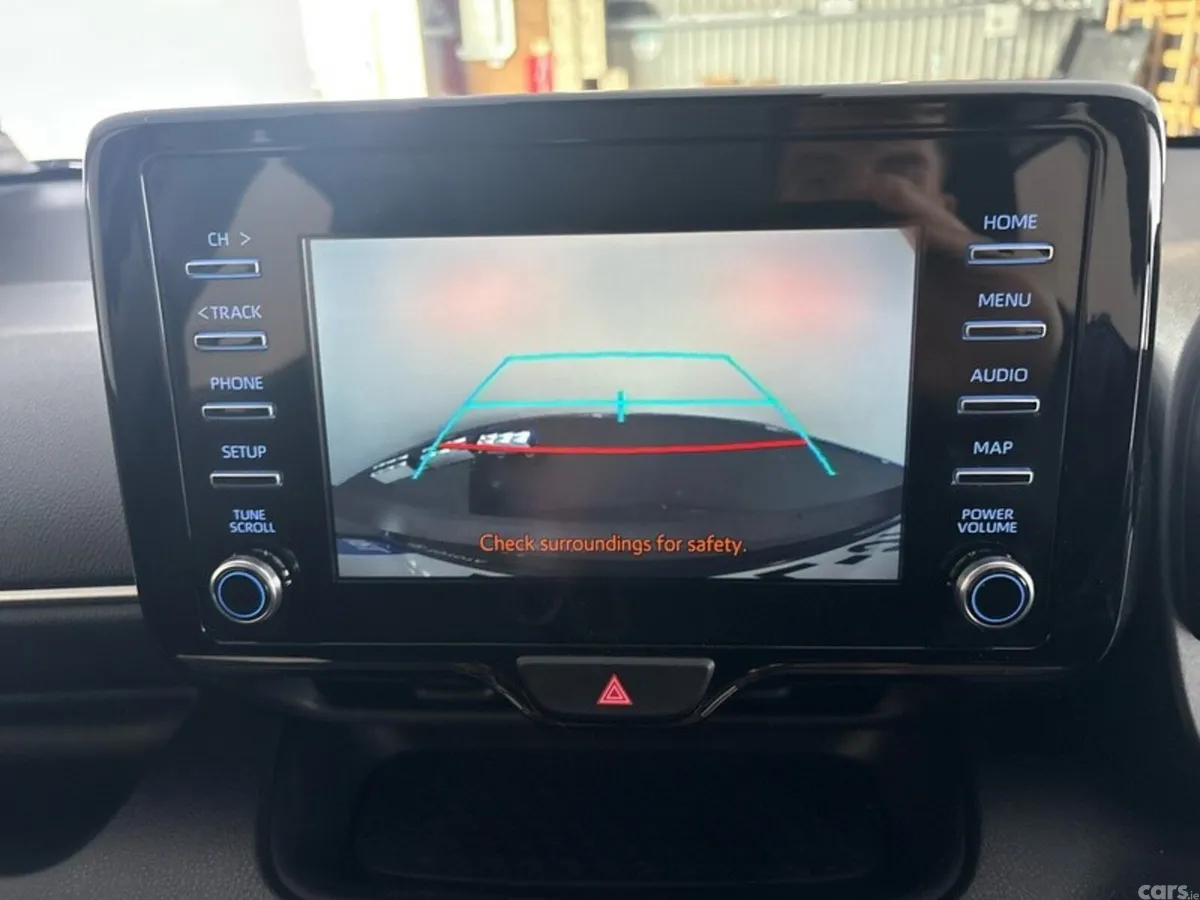 Toyota Yaris Hatchback, Petrol Hybrid, 2023, Grey