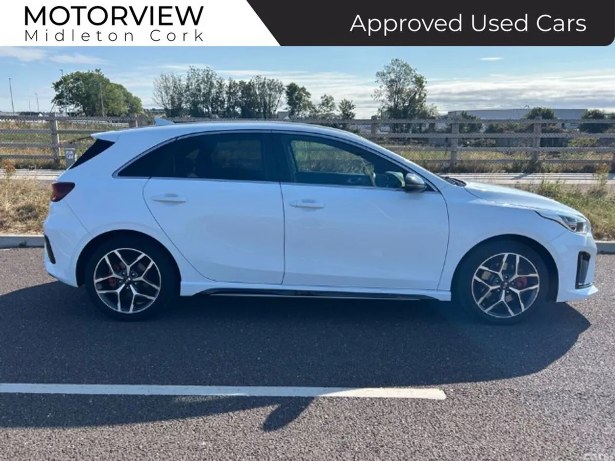 Kia Ceed Hatchback, Diesel, 2021, White