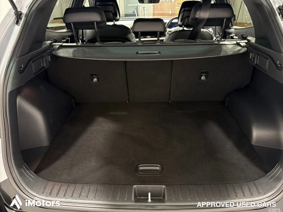 Kia Sportage SUV, Petrol Hybrid, 2024, Grey