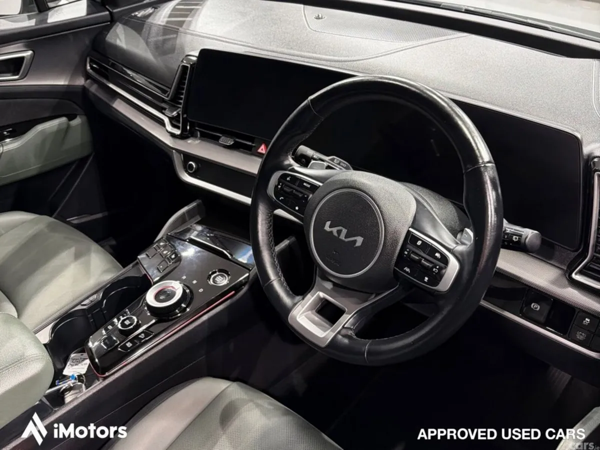 Kia Sportage SUV, Petrol Hybrid, 2024, Grey