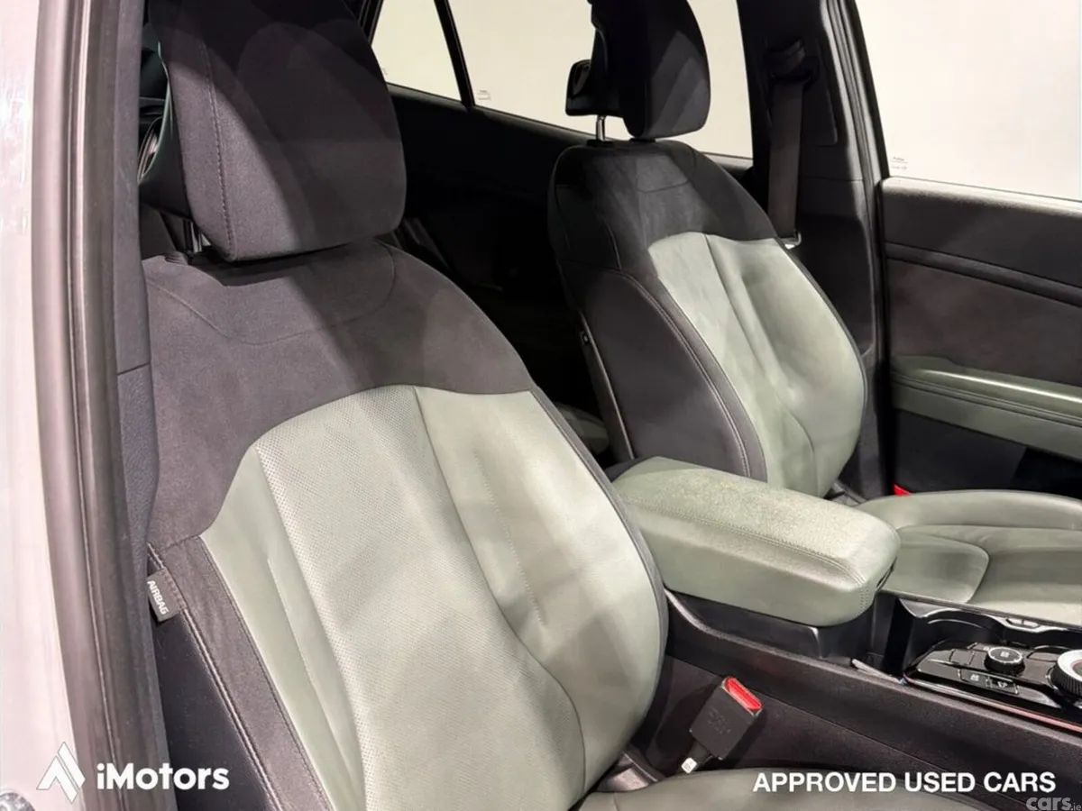 Kia Sportage SUV, Petrol Hybrid, 2024, Grey