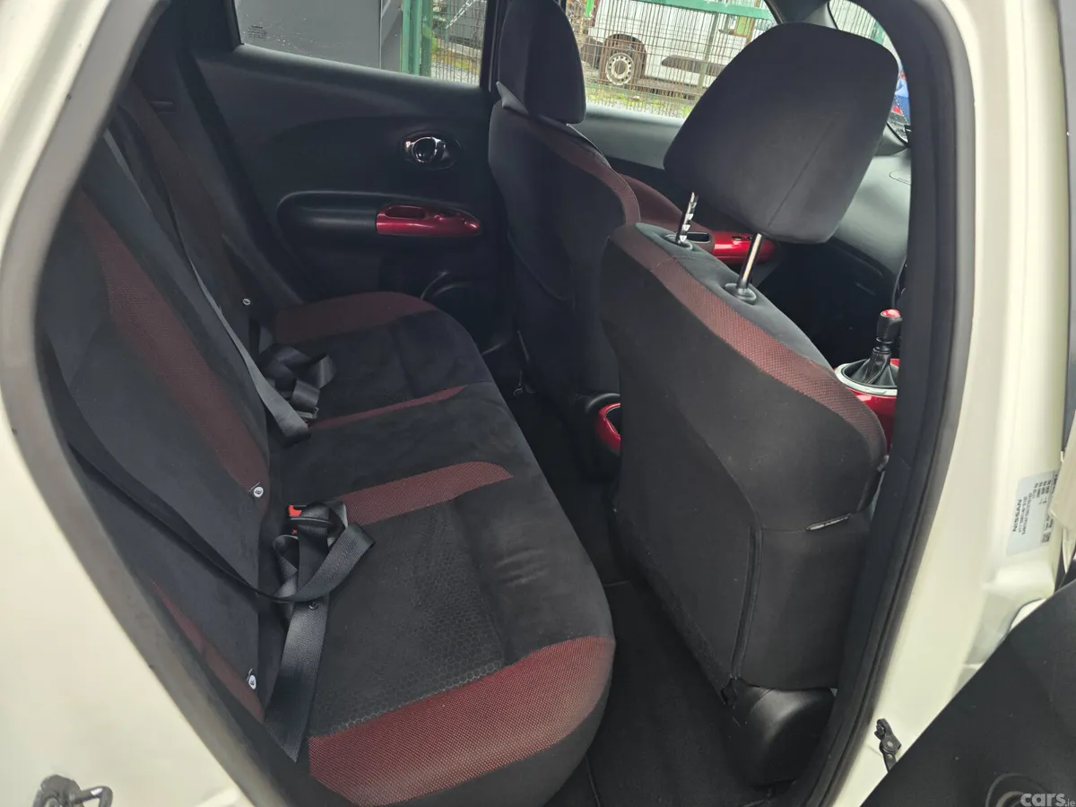Nissan Juke SUV, Petrol, 2016, White