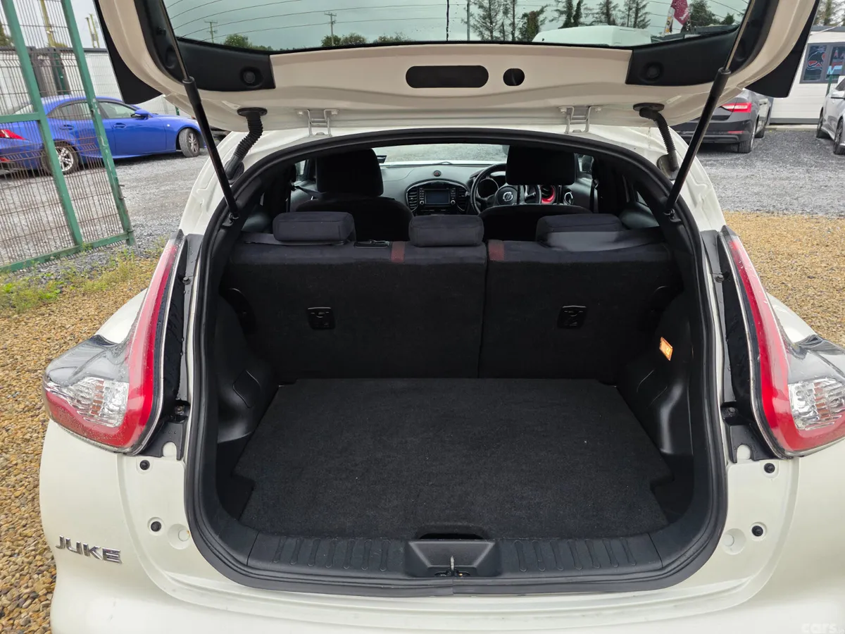 Nissan Juke SUV, Petrol, 2016, White