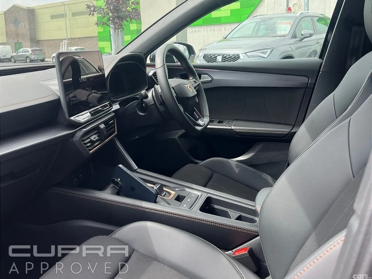 Cupra Leon Hatchback, Petrol, 2025, Black