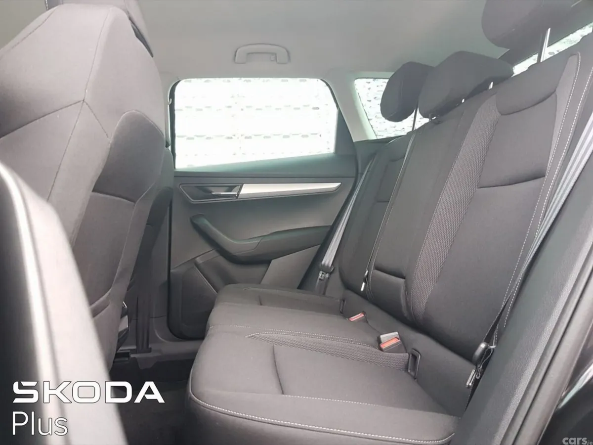 Skoda Karoq Estate, Petrol, 2024, Blue