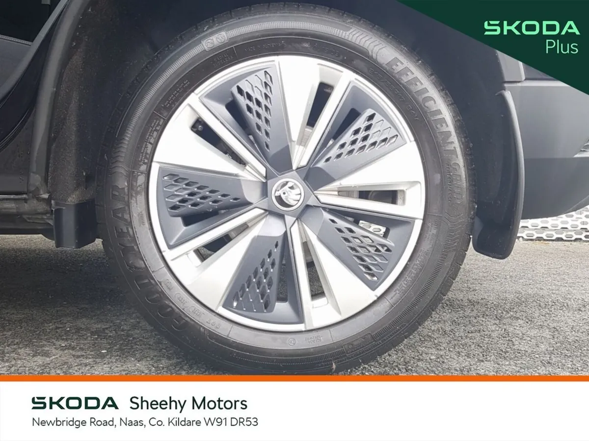 Skoda Karoq Estate, Petrol, 2024, Blue