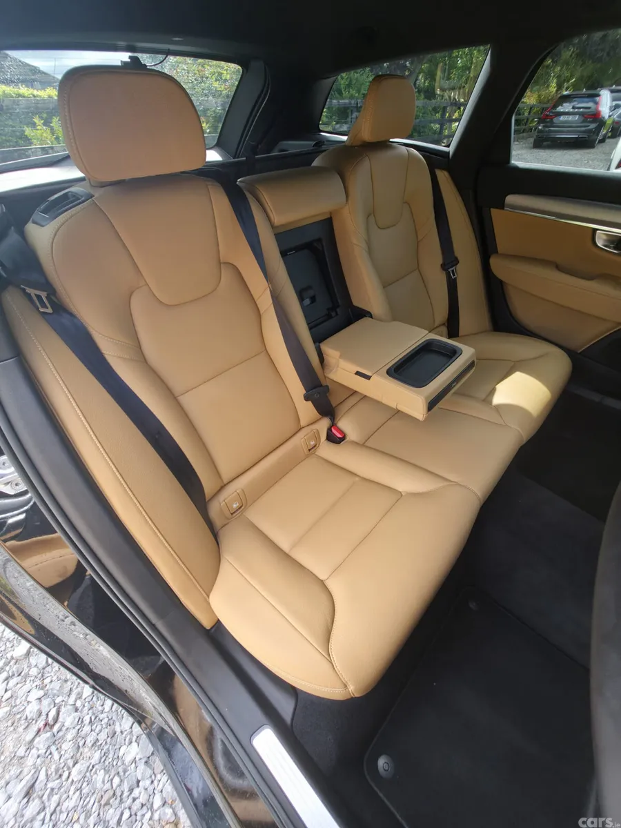 Volvo V90 Estate, Diesel, 2020, Black