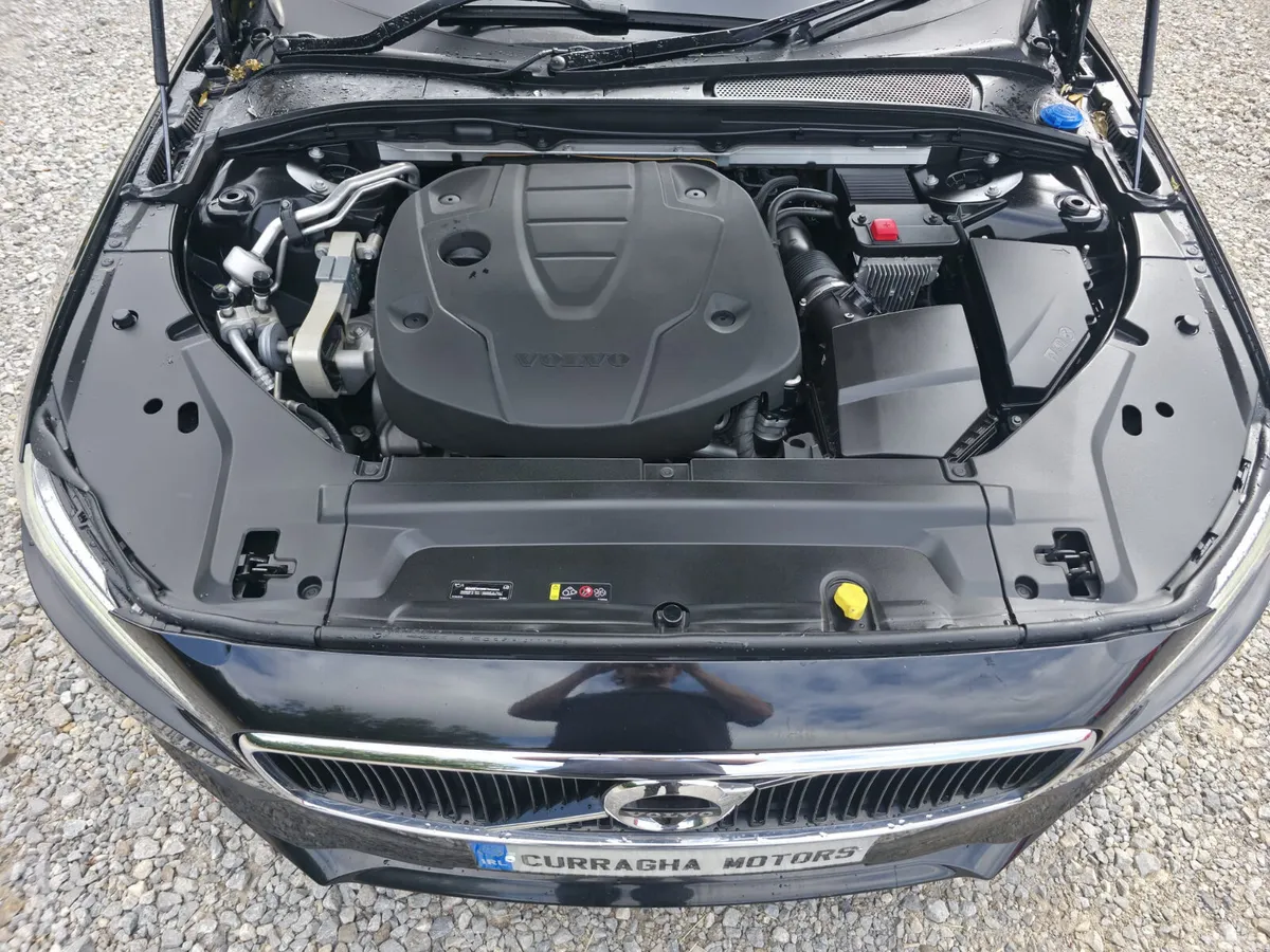 Volvo V90 Estate, Diesel, 2020, Black