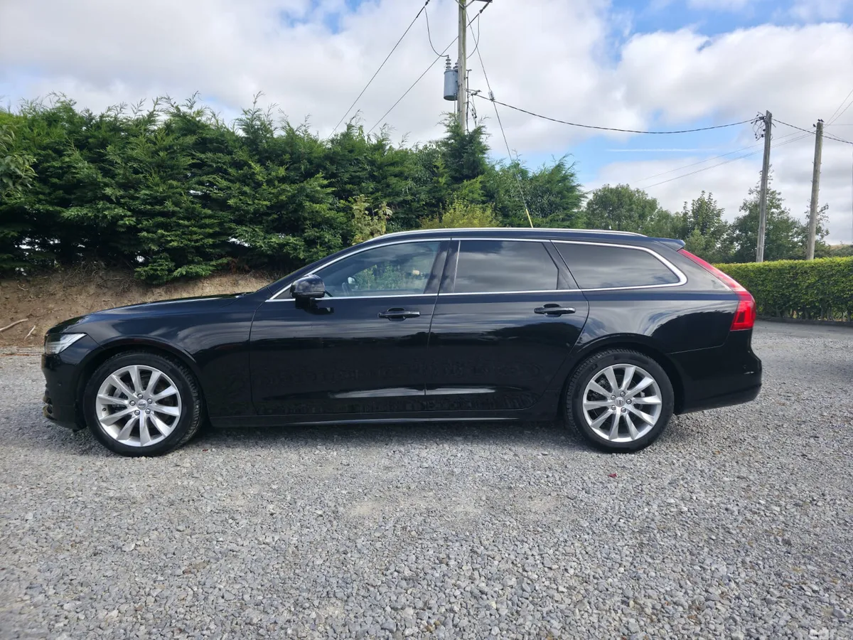 Volvo V90 Estate, Diesel, 2020, Black