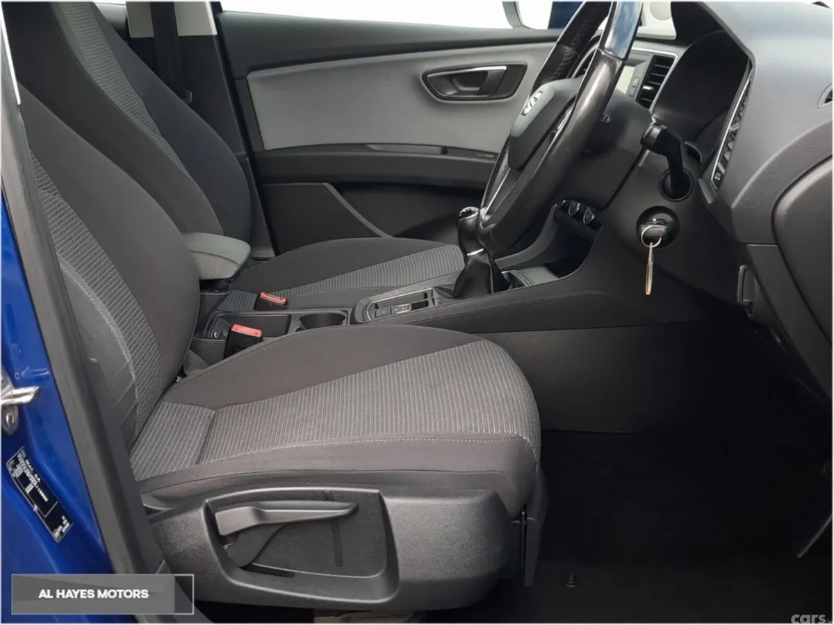 SEAT Leon Estate, Diesel, 2020, Blue