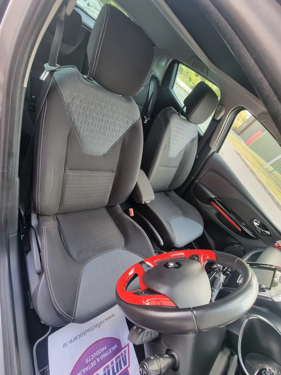 Renault Clio Hatchback, Petrol, 2015, Grey