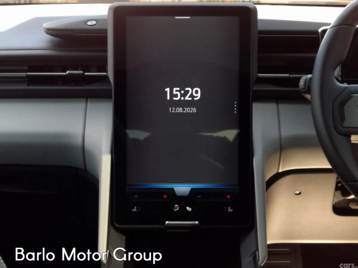 Ford Explorer MPV, Electric, 2026, Grey