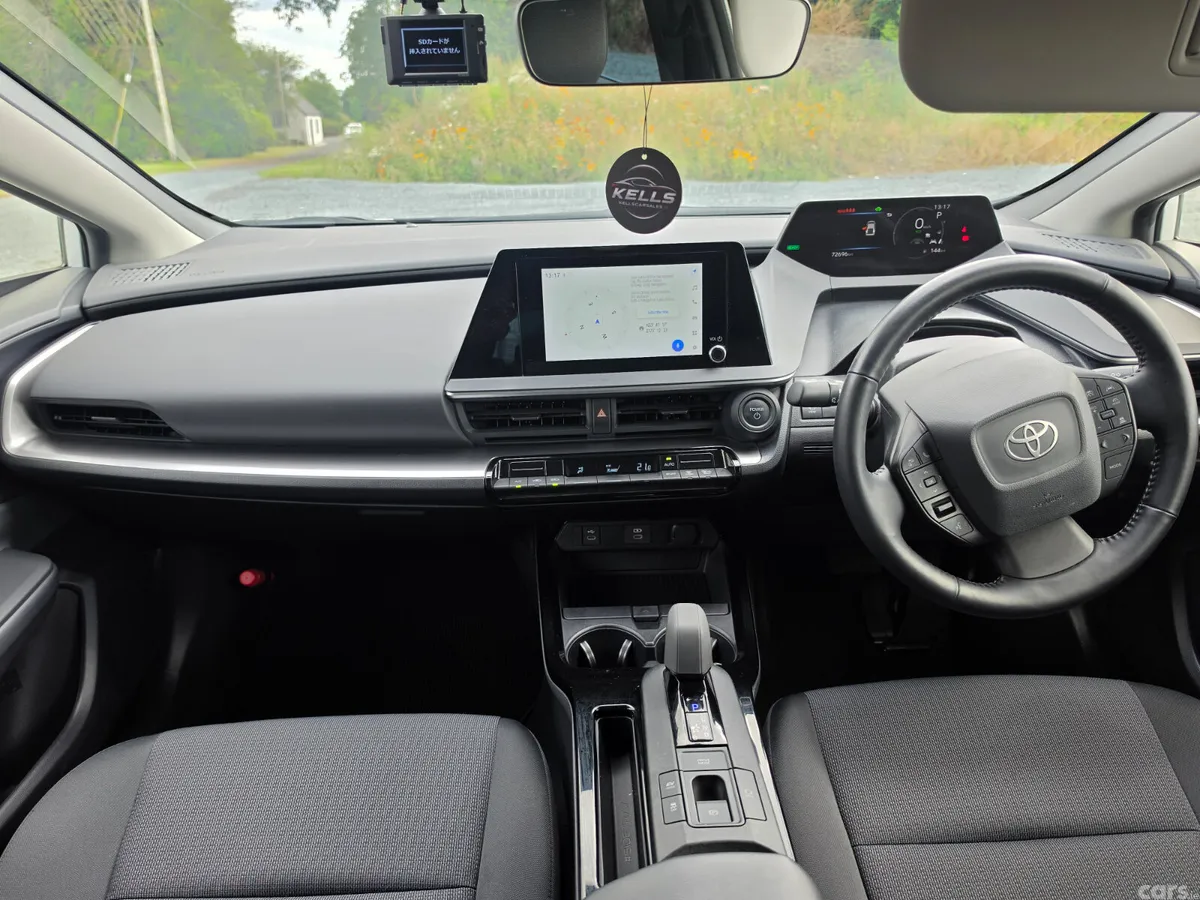 Toyota Prius Saloon, Petrol Hybrid, 2023, White