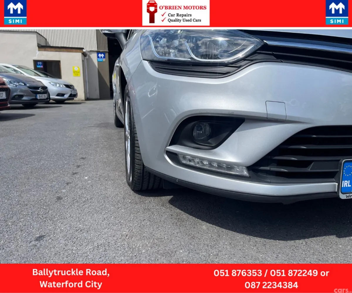 Renault Clio Hatchback, Petrol, 2019, Grey