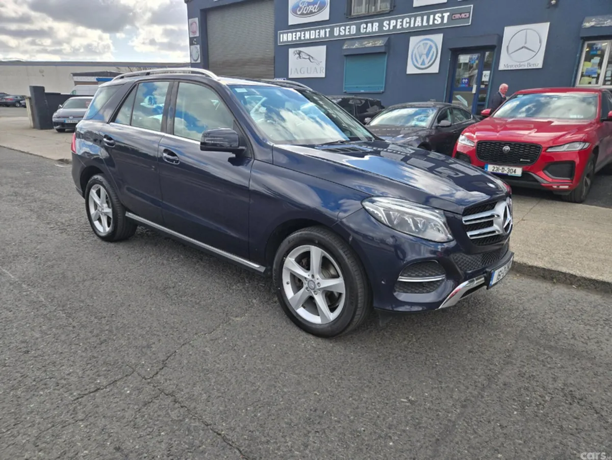 Mercedes-Benz GLE SUV, Diesel, 2016, Blue