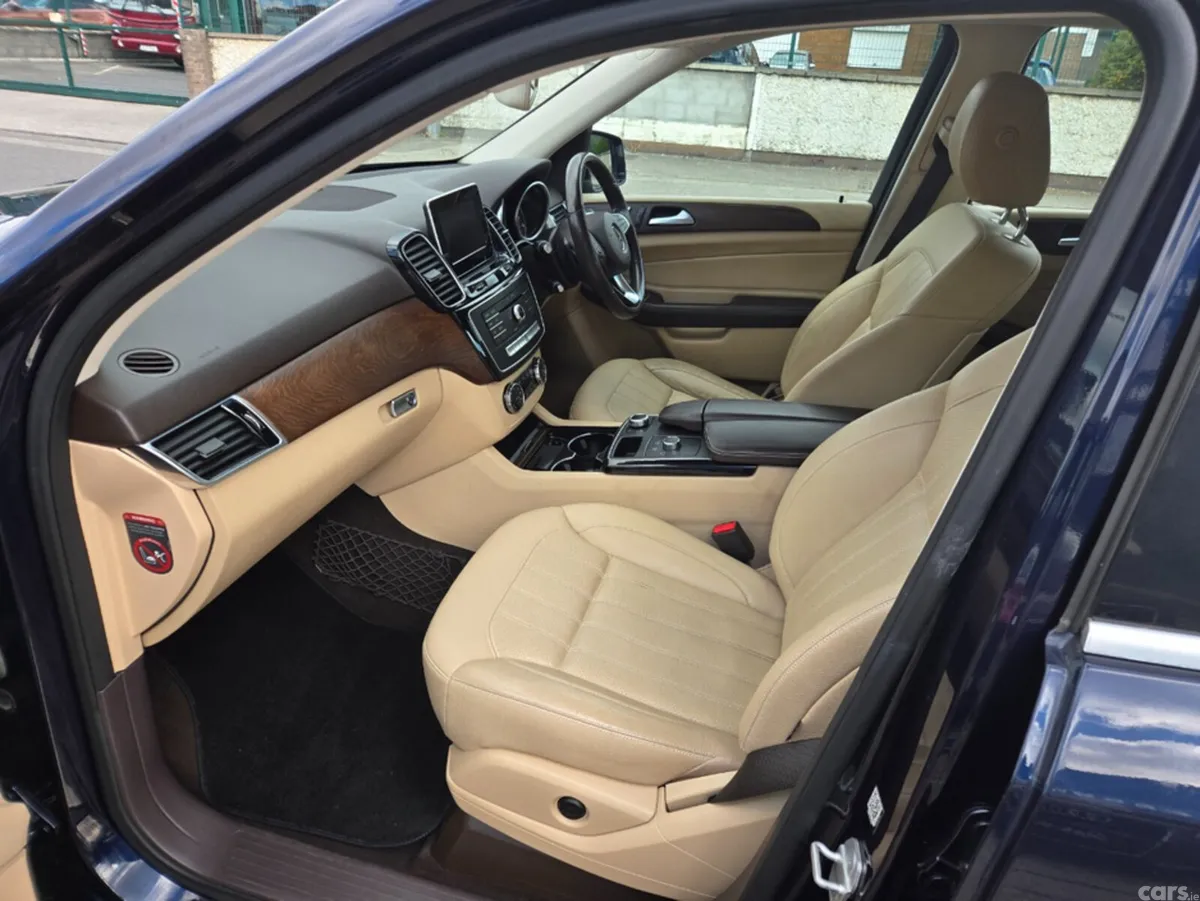 Mercedes-Benz GLE SUV, Diesel, 2016, Blue