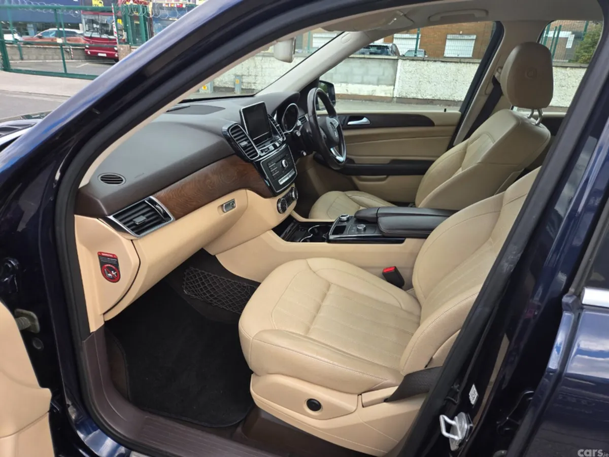 Mercedes-Benz GLE SUV, Diesel, 2016, Blue