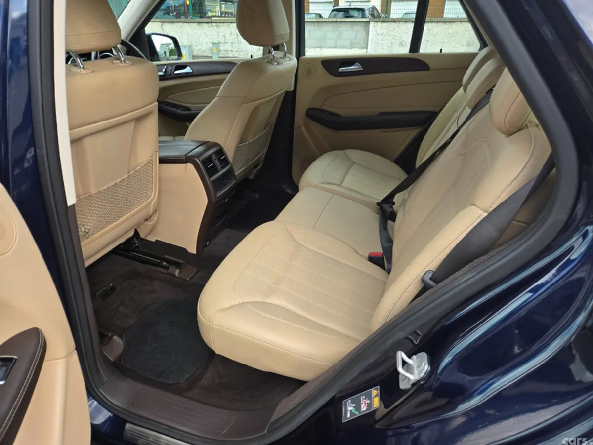 Mercedes-Benz GLE SUV, Diesel, 2016, Blue