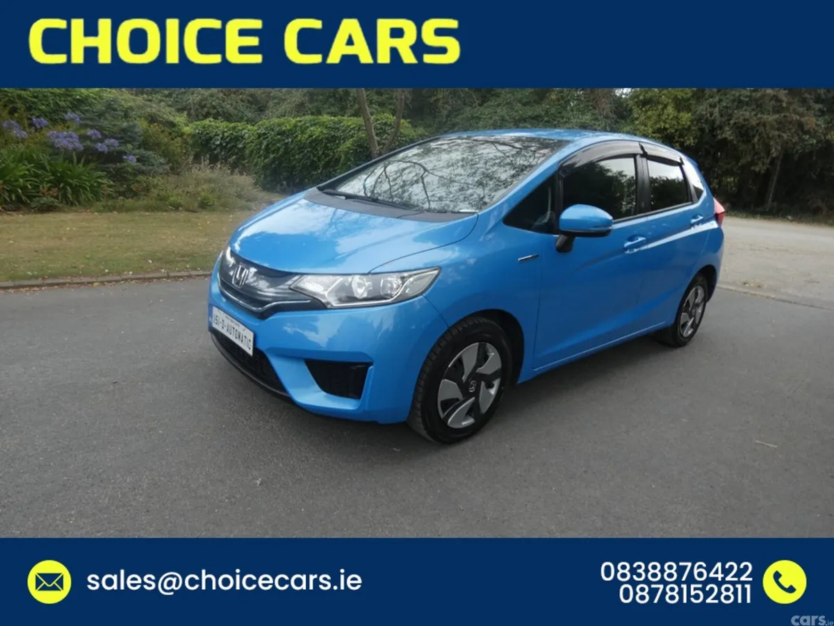 Honda Fit Hatchback, Petrol Hybrid, 2015, Blue