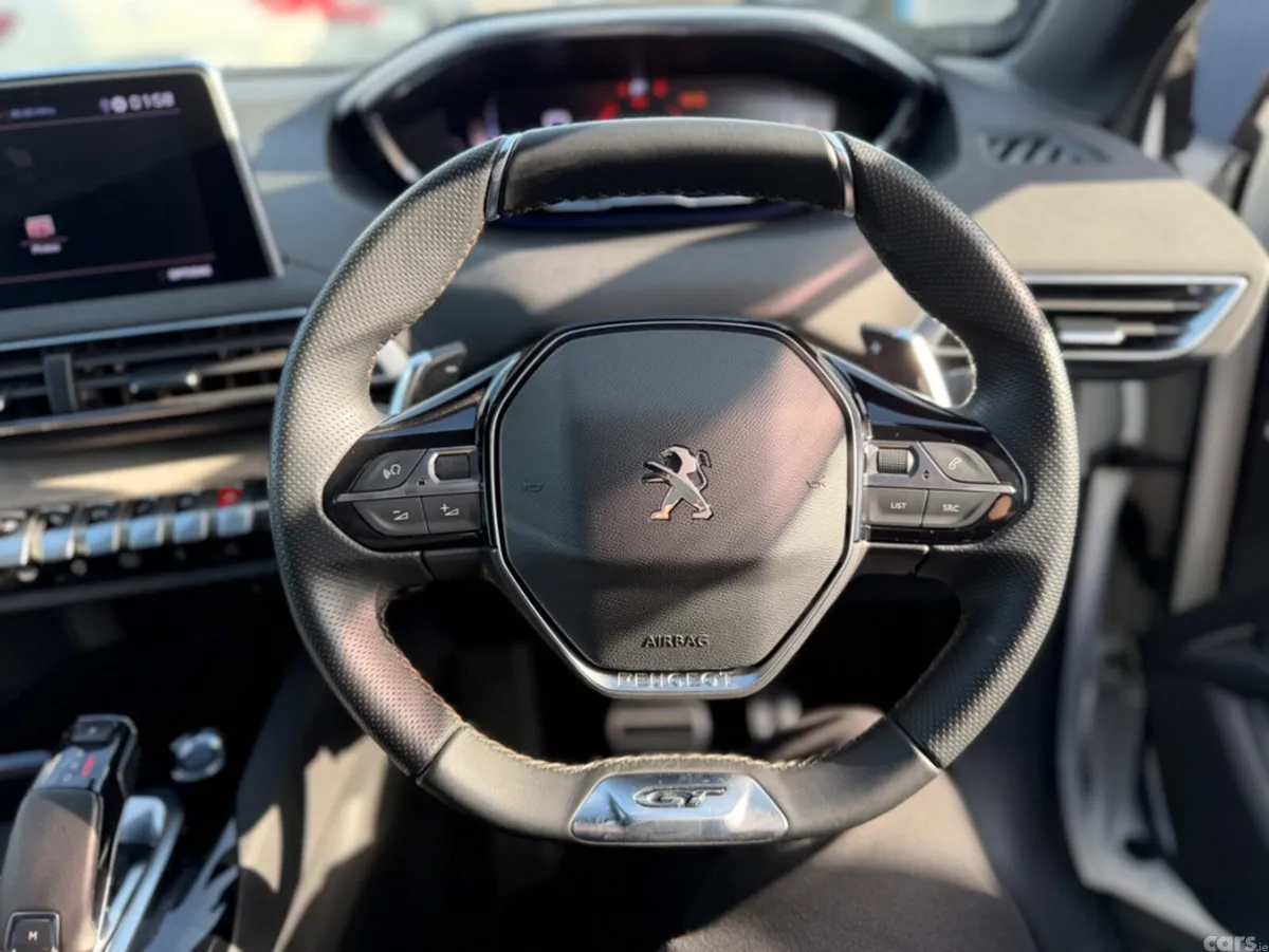 Peugeot 5008 SUV, Diesel, 2021, White