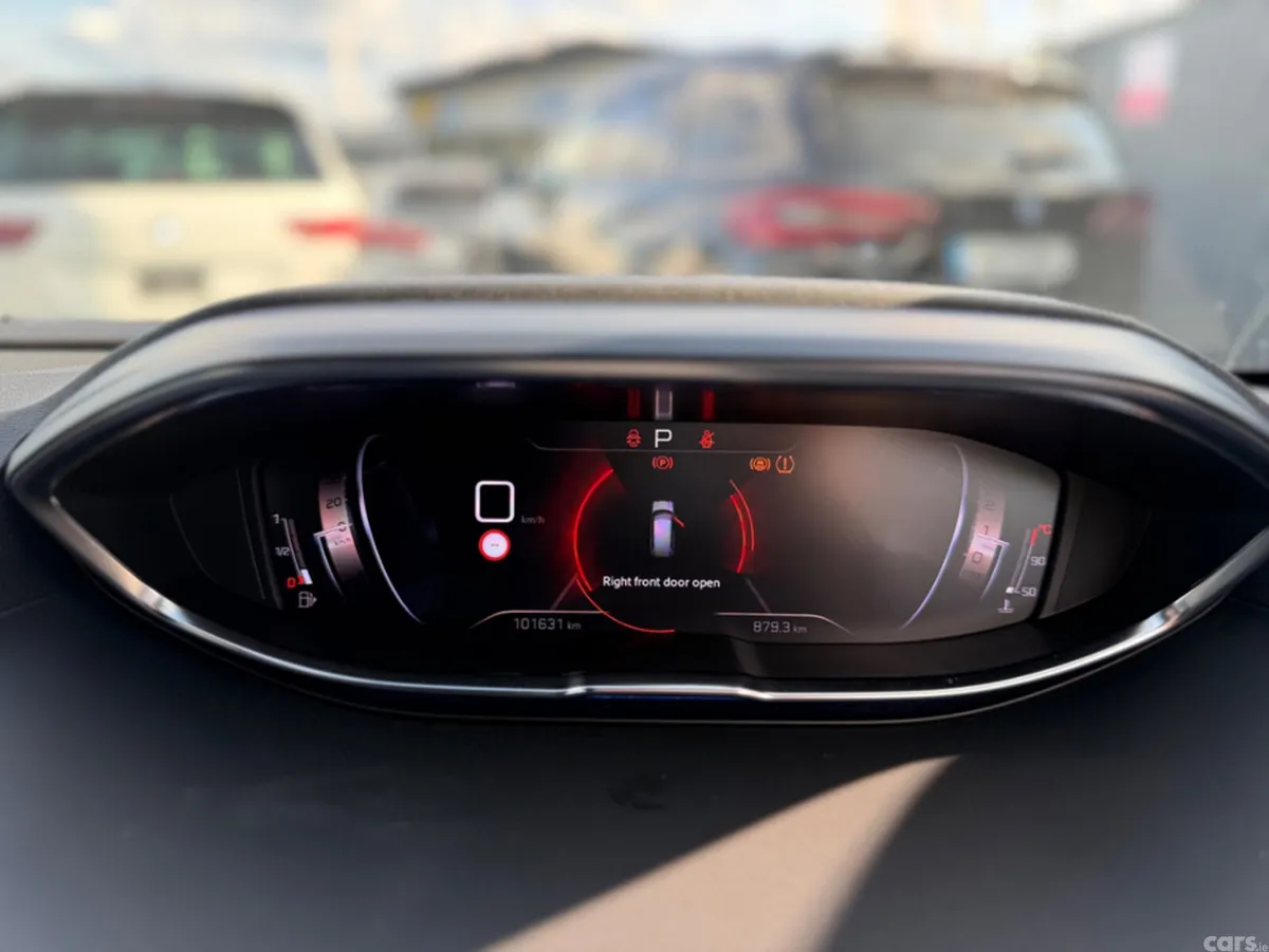 Peugeot 5008 SUV, Diesel, 2021, White