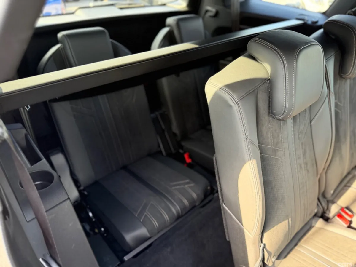 Peugeot 5008 SUV, Diesel, 2021, White