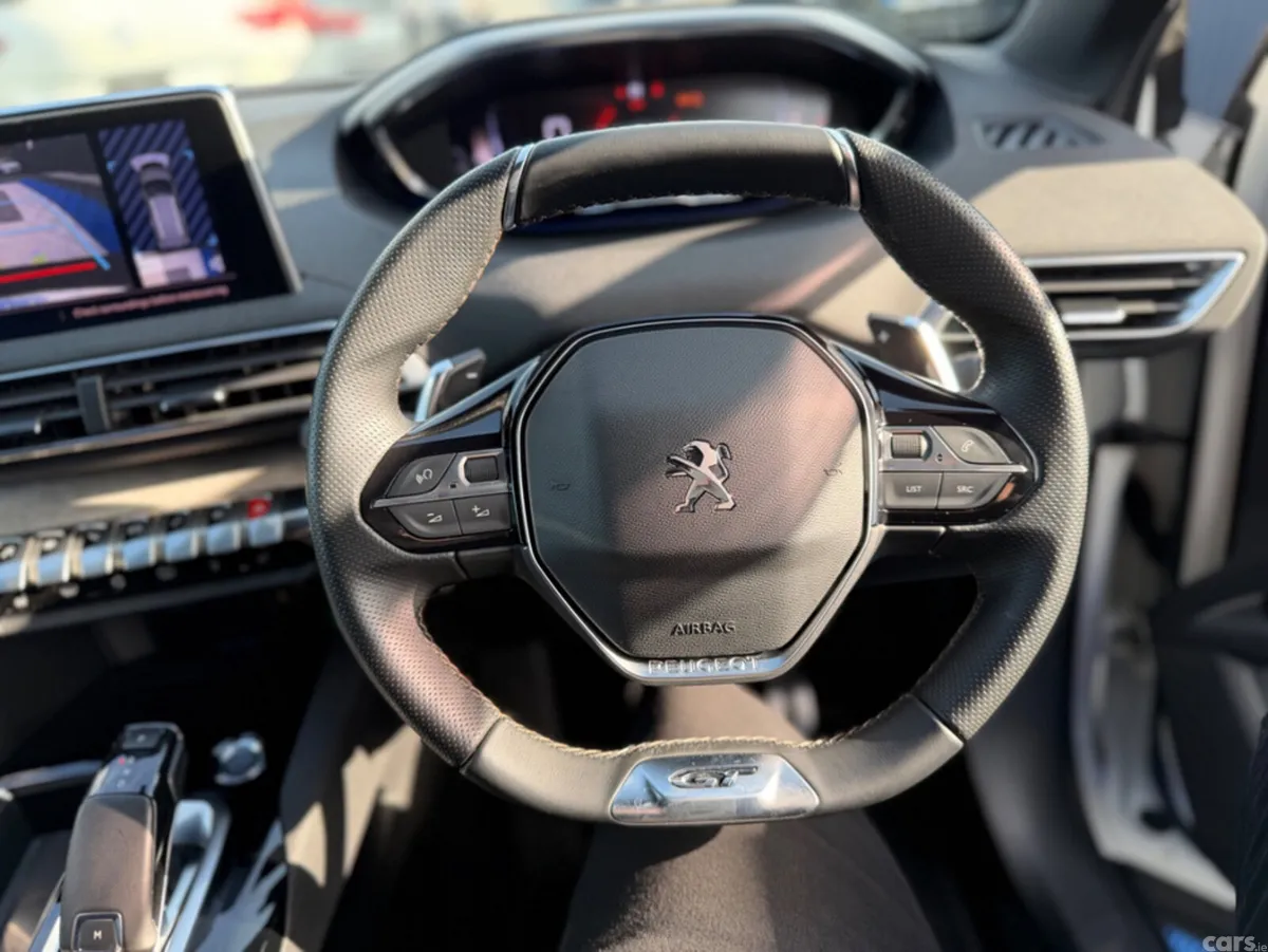 Peugeot 5008 SUV, Diesel, 2021, White