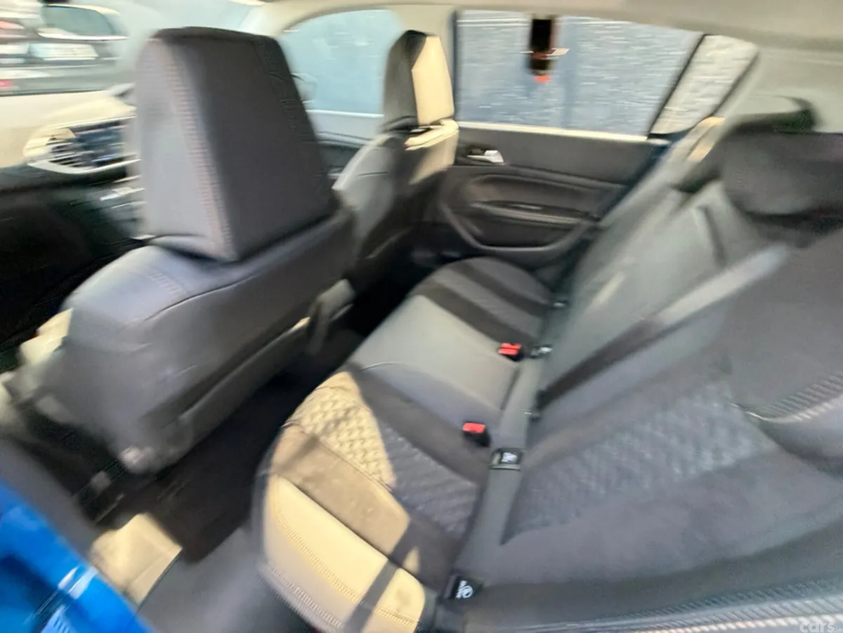 Peugeot 308 Hatchback, Diesel, 2021, Blue