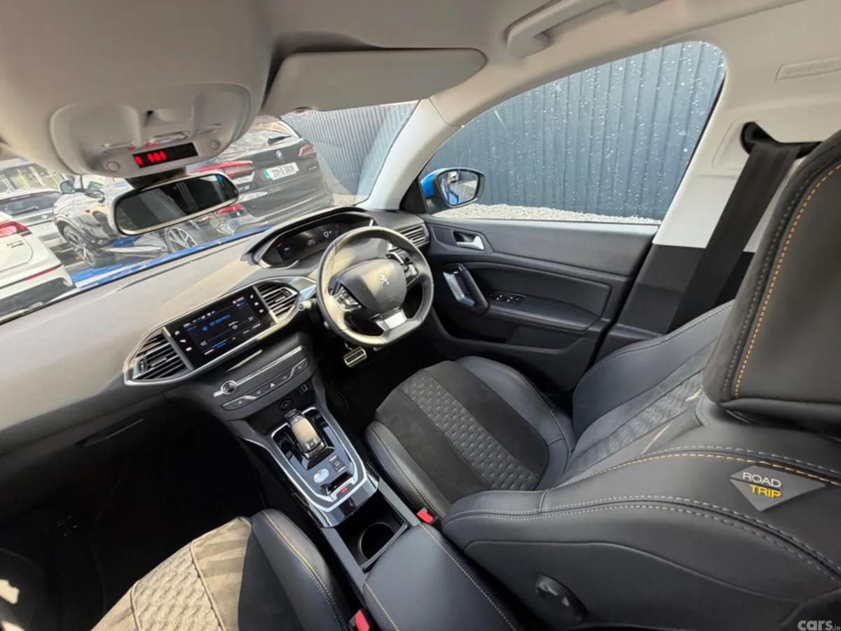 Peugeot 308 Hatchback, Diesel, 2021, Blue