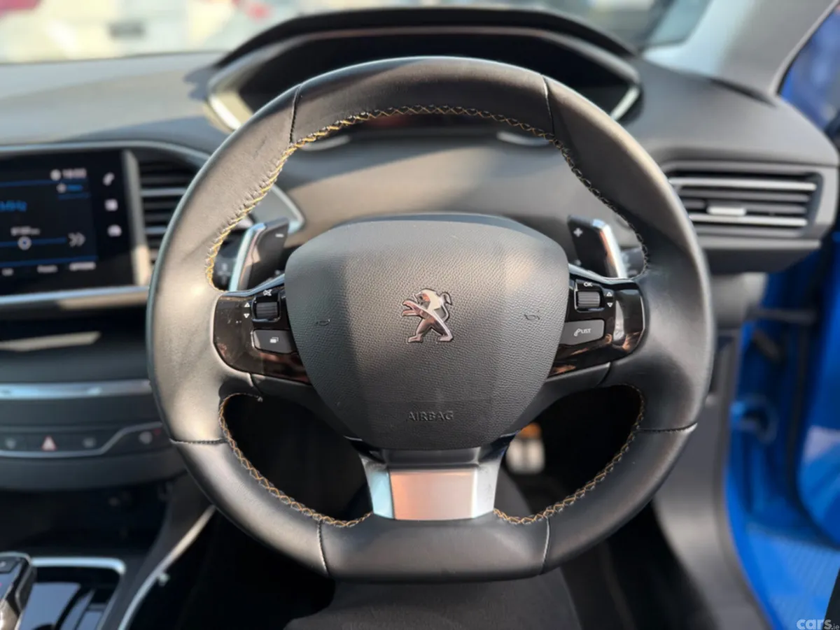 Peugeot 308 Hatchback, Diesel, 2021, Blue
