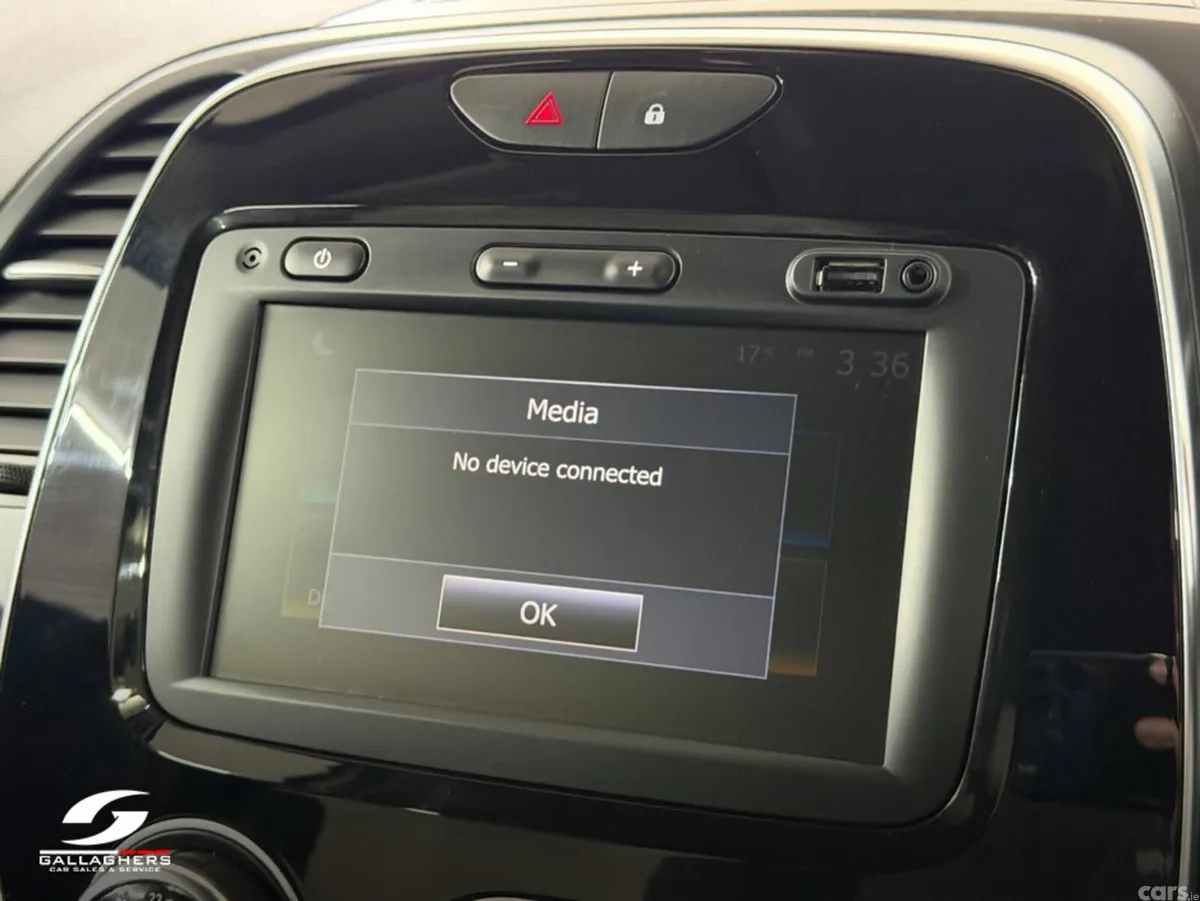 Renault Captur Hatchback, Diesel, 2019, White