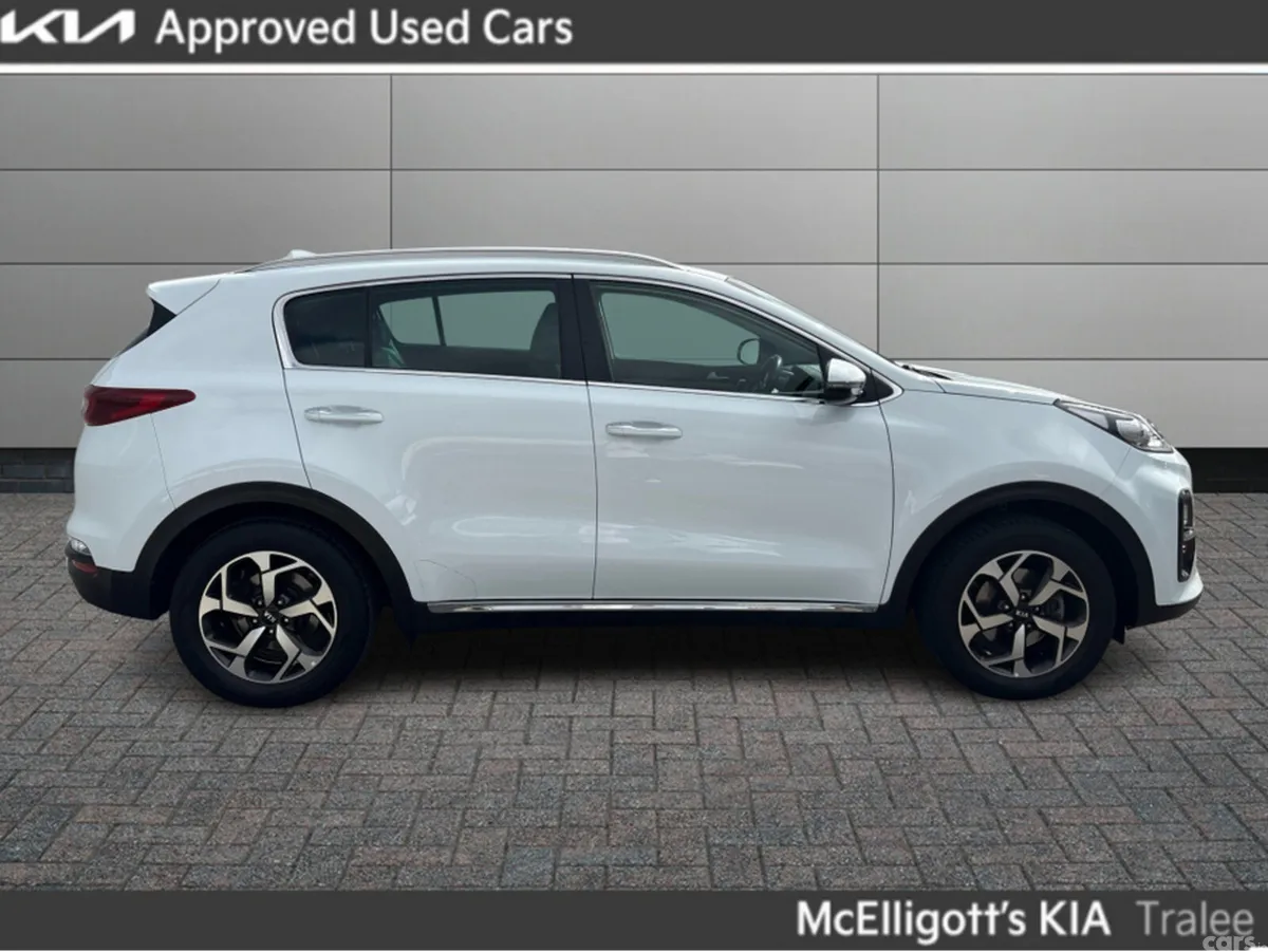 Kia Sportage MPV, Diesel Hybrid, 2020, White