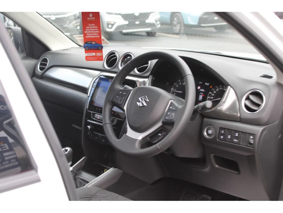 Suzuki Vitara SUV, Petrol Hybrid, 2027, White