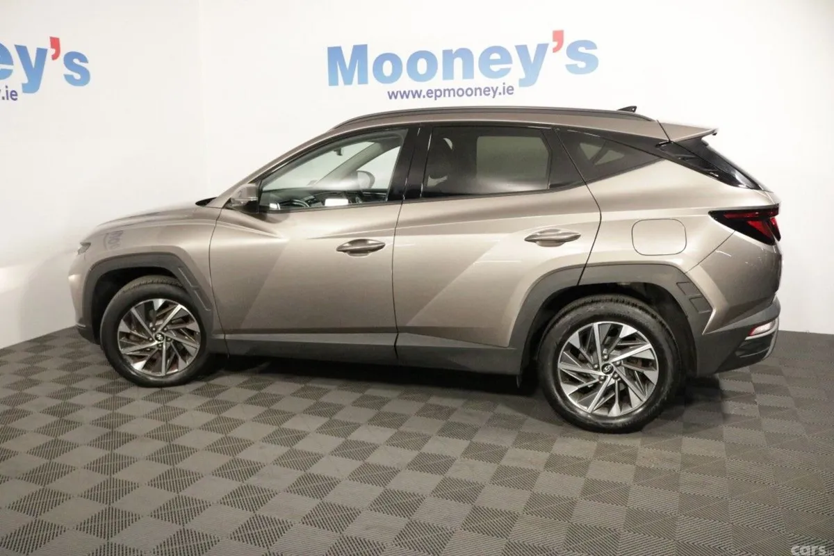 Hyundai Tucson SUV, Diesel, 2023, Brown