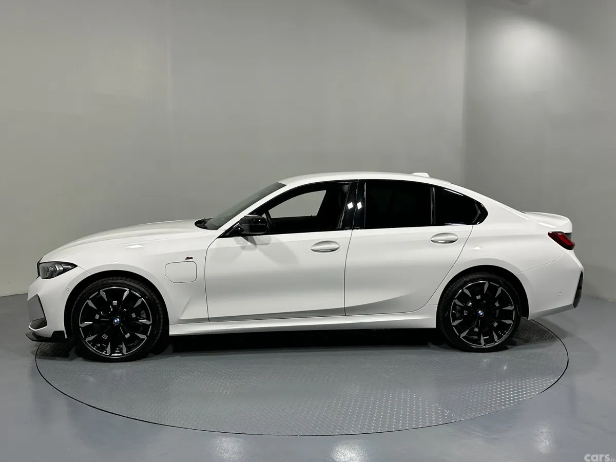 BMW 3-Series Saloon, Petrol Hybrid, 2025, White