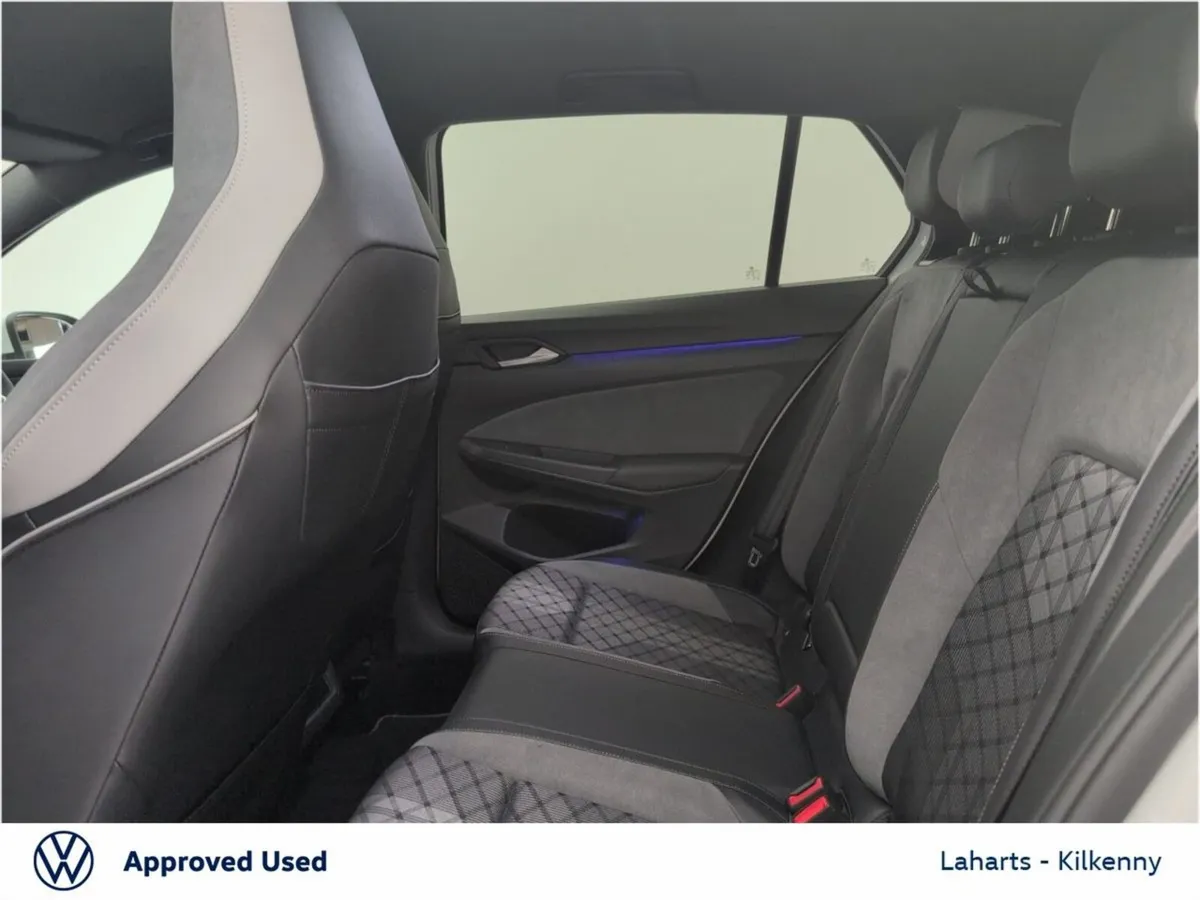 Volkswagen Golf Hatchback, Diesel, 2024, White