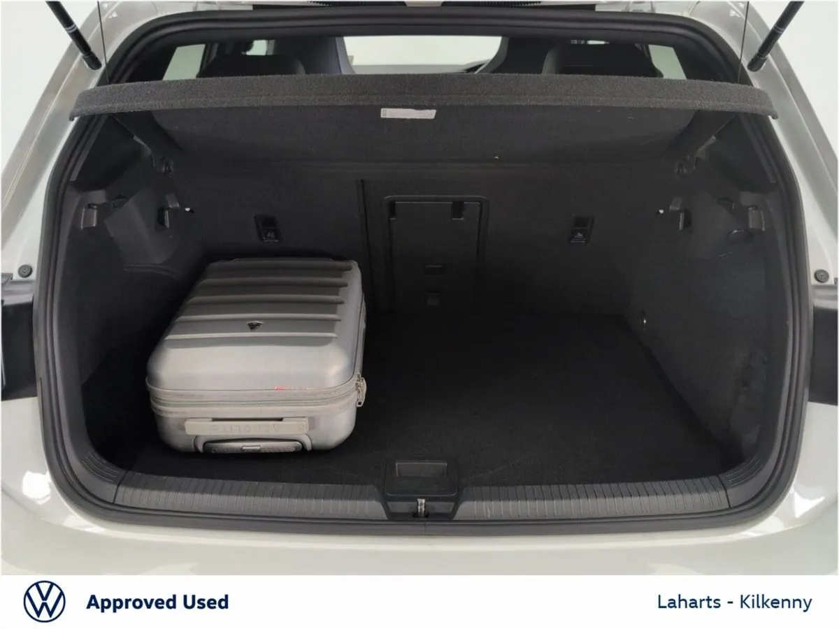 Volkswagen Golf Hatchback, Diesel, 2024, White