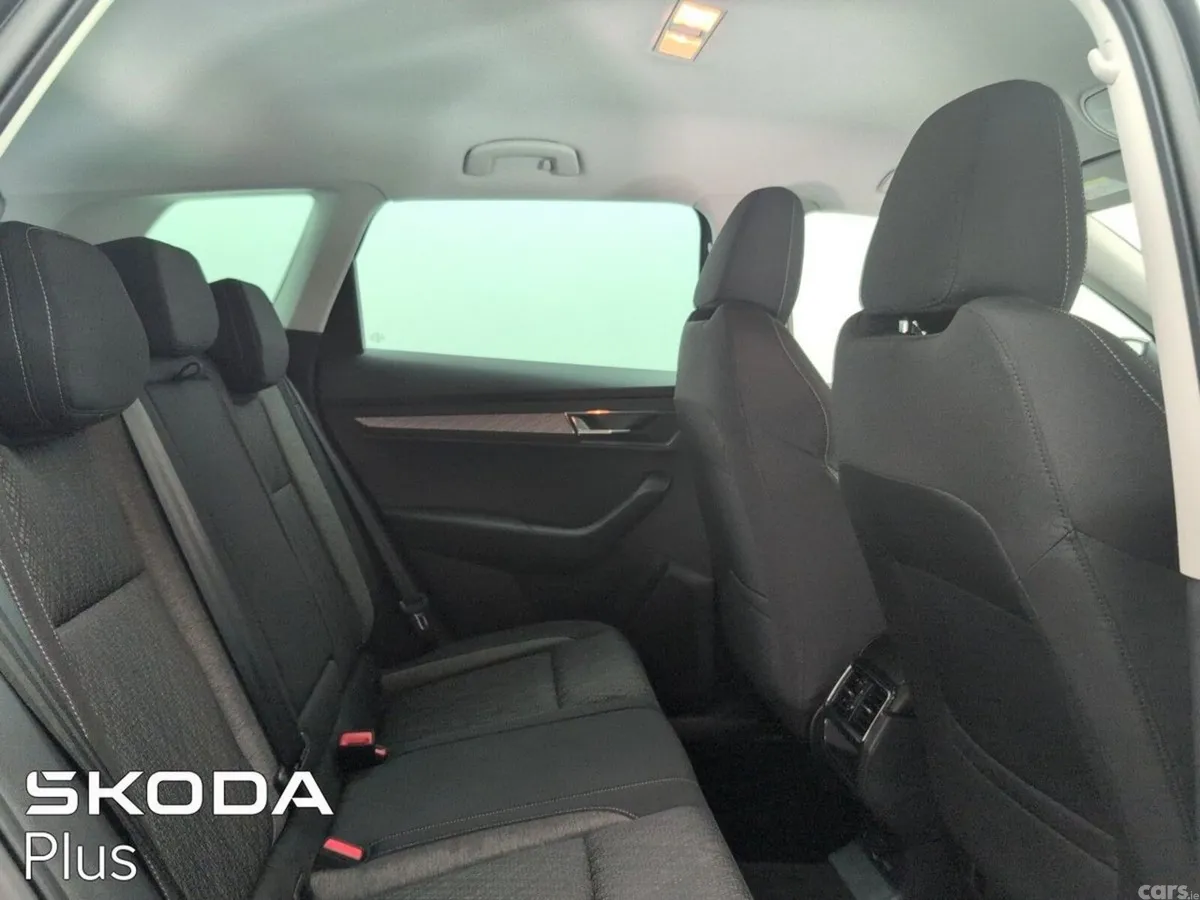 Skoda Karoq SUV, Diesel, 2024, Grey