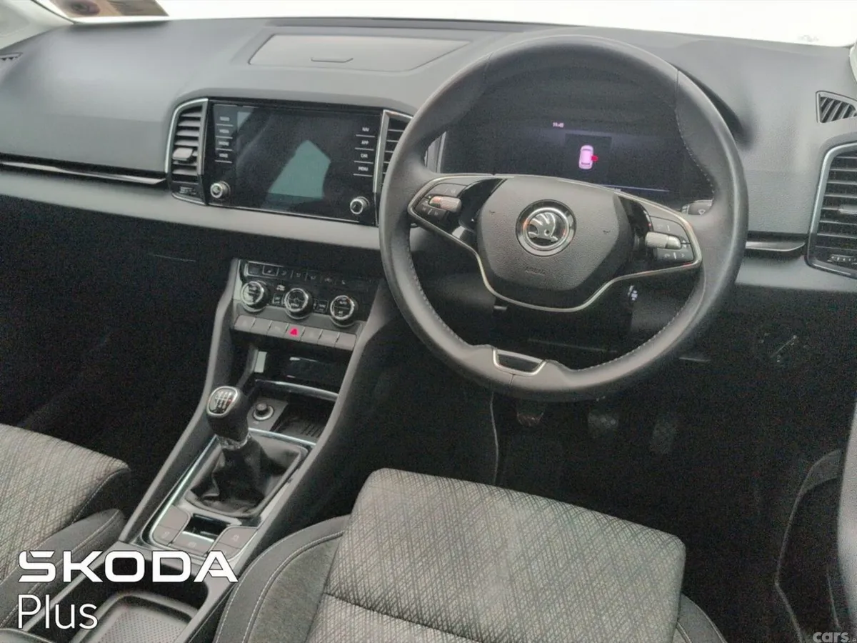 Skoda Karoq SUV, Diesel, 2024, Grey