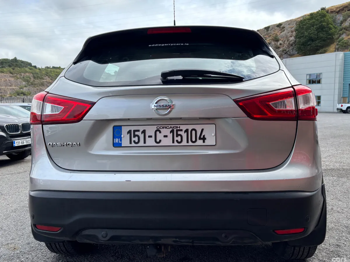 Nissan Qashqai Hatchback, Petrol, 2015, Silver