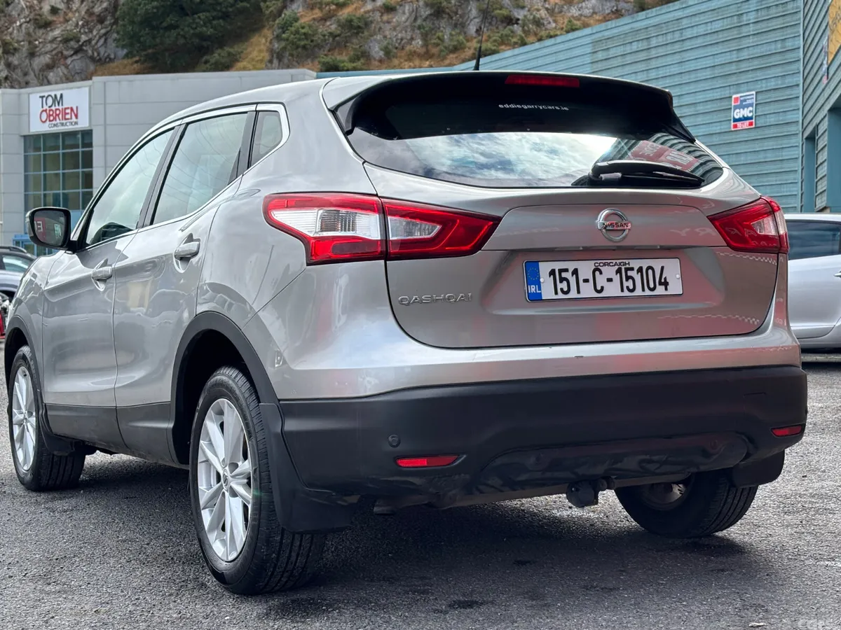 Nissan Qashqai Hatchback, Petrol, 2015, Silver