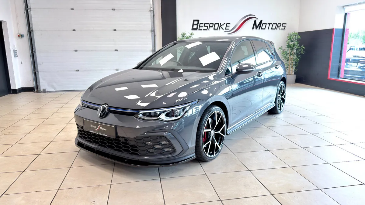 Volkswagen Golf Hatchback, Petrol Hybrid, 2023, Grey